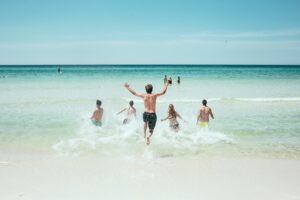 Read more about the article Effektiver Sonnenschutz: So genießt Du den Sommer sicher