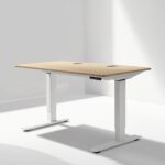 Der perfekte Schreibtisch: Tipps für effizientes Arbeiten und Wohlfühlatmosphäre